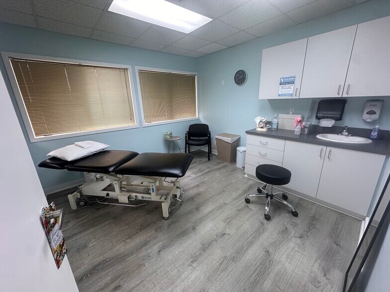 More Photos Of 1621 44th St SW, Grand Rapids Medical For Sale