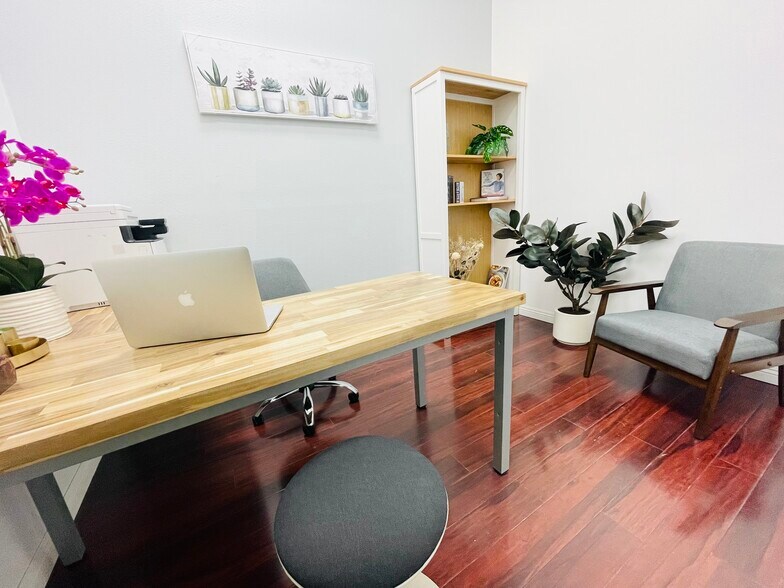 More Photos Of 8342 Garden Grove Blvd, Garden Grove Coworking Space