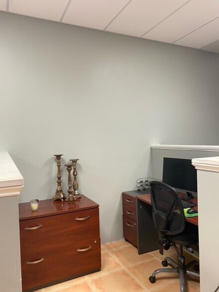 More Photos Of 3307 Northlake Blvd, Palm Beach Gardens Office For Sale
