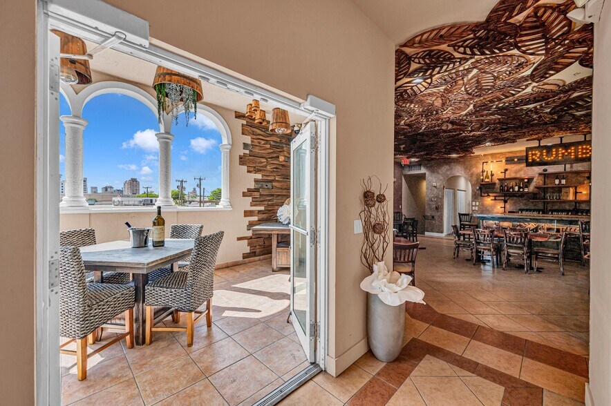 More Photos Of 223 Valencia Ave, Coral Gables Restaurant For Lease