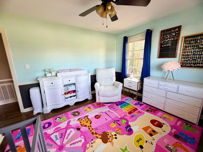 More Photos Of 1400 Pearman Dairy Rd, Anderson Office For Sale
