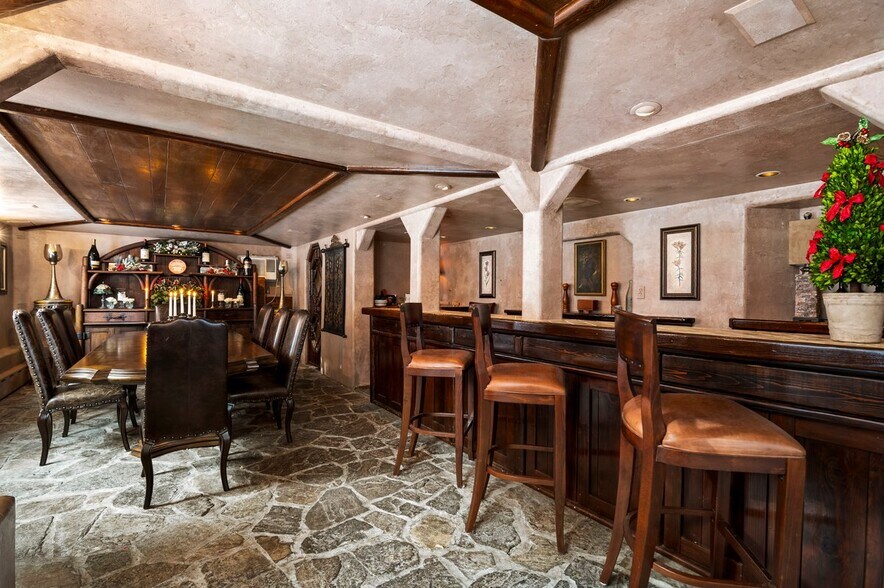 More Photos Of 39 Interlaken Ave, Lake Placid Hotel For Sale