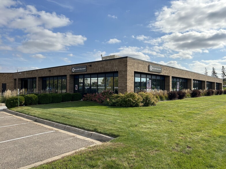 Primary Photo Of 1385 Mendota Heights Rd, Mendota Heights Flex For Lease