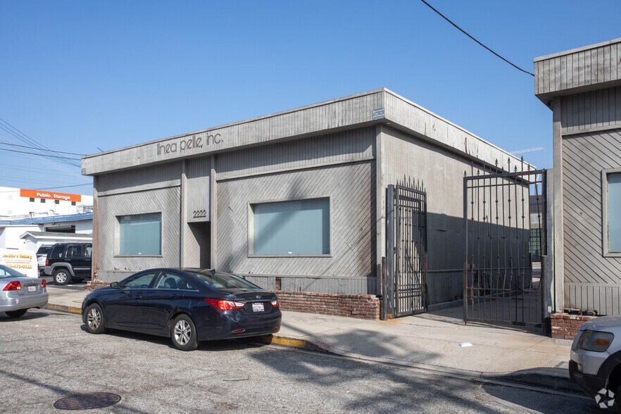 Primary Photo Of 2222 Barry Ave, Los Angeles Unknown For Lease
