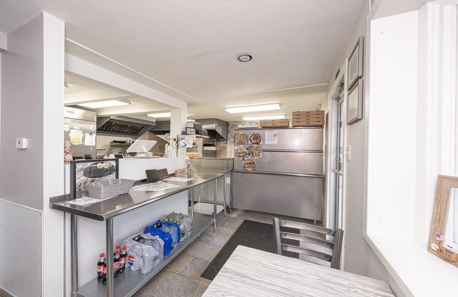 More Photos Of 3286 Babcock Blvd, Pittsburgh Restaurant For Sale