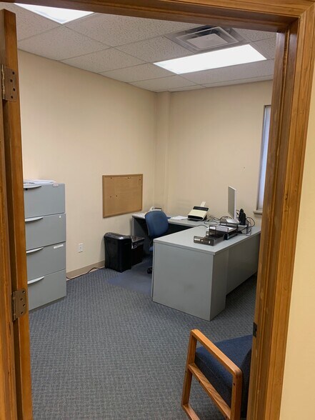 More Photos Of 2325 Rand Ave, Colorado Springs Warehouse For Lease