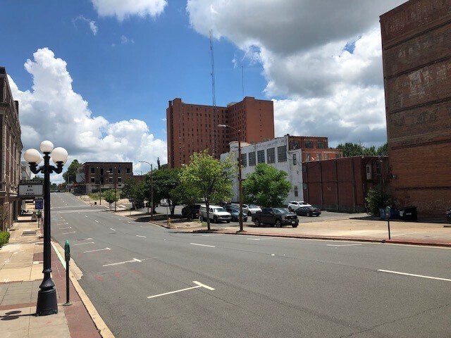 More Photos Of 631 Milam St, Shreveport Medical For Sale