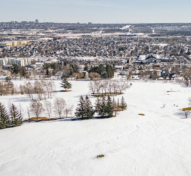 More Photos Of 1418 Rte De L'aéroport, Québec Land For Sale