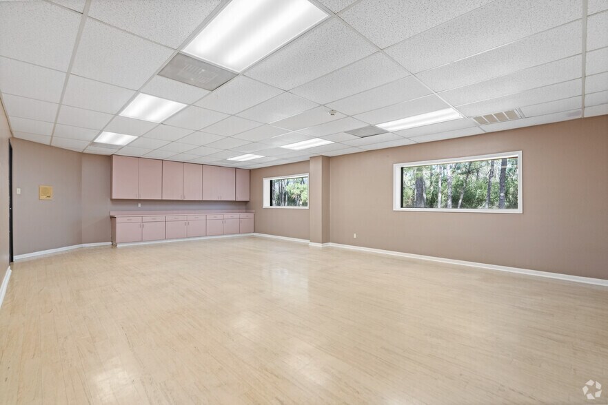 More Photos Of 17810 Spring Creek Forest Dr, Spring Schools For Lease