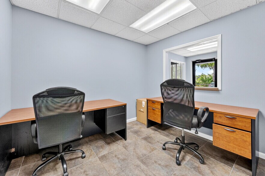 More Photos Of 701 Enterprise Rd E, Safety Harbor Medical For Lease