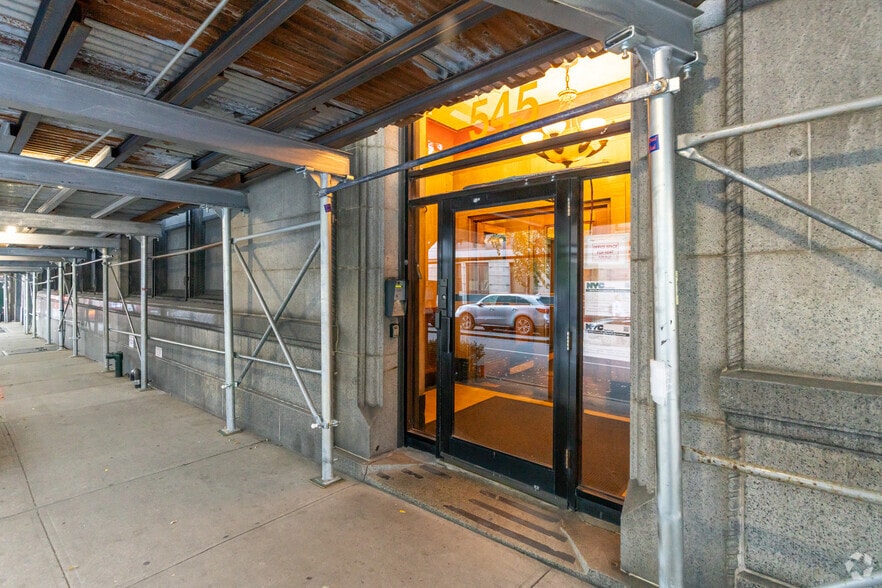 More Photos Of 535-547 W 45th St, New York Loft Creative Space For Lease