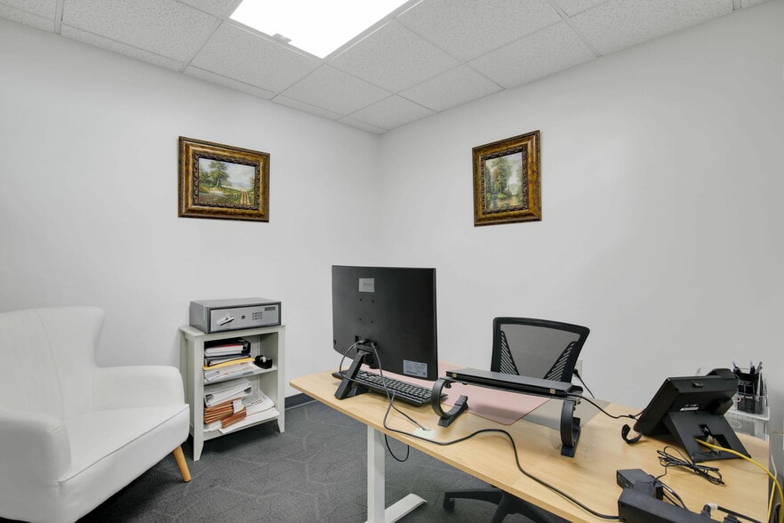 More Photos Of 363 New Britain Rd, Berlin Office For Sale