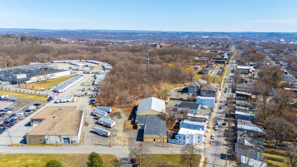 Primary Photo Of 1 Terminal St, Albany Warehouse For Sale