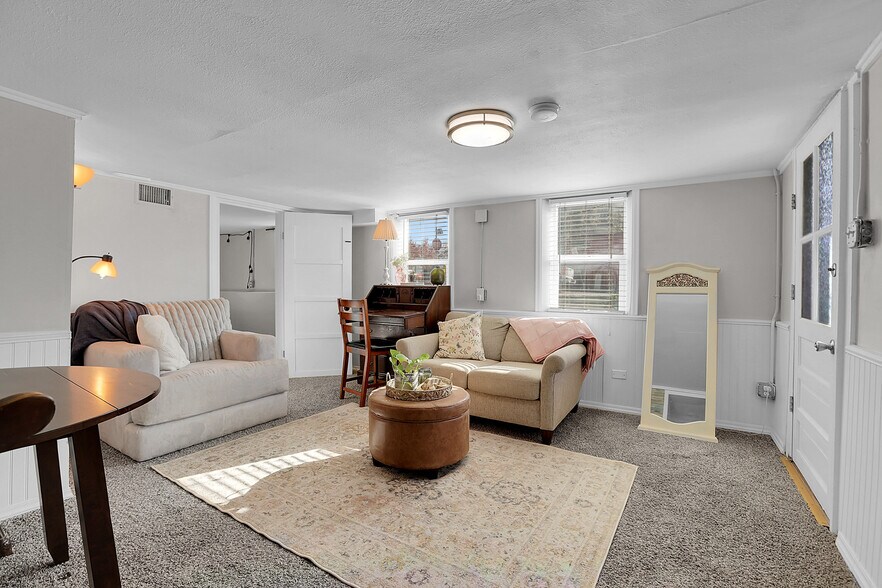 More Photos Of 175 S Main St, Brighton Office For Sale