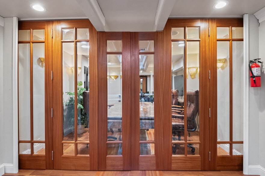 More Photos Of 961 Hamline St, San Jose Service For Sale