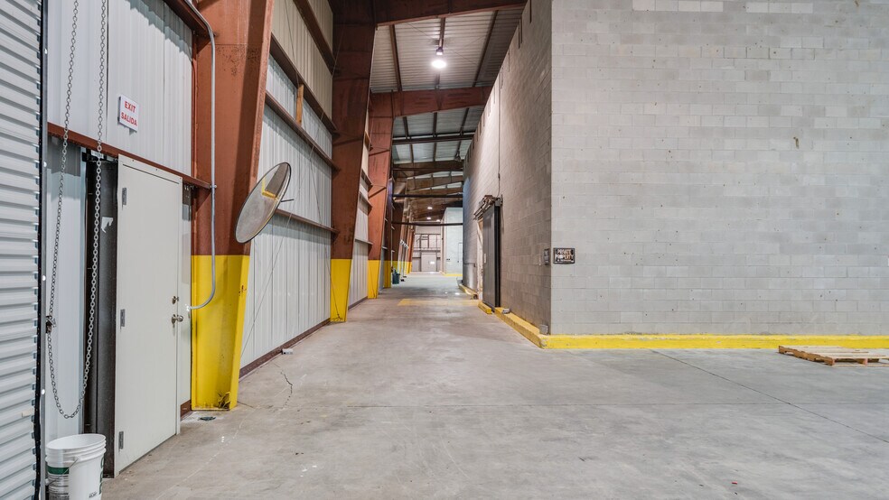 More Photos Of 2476 GA-76 Hwy, Adel Warehouse For Sale