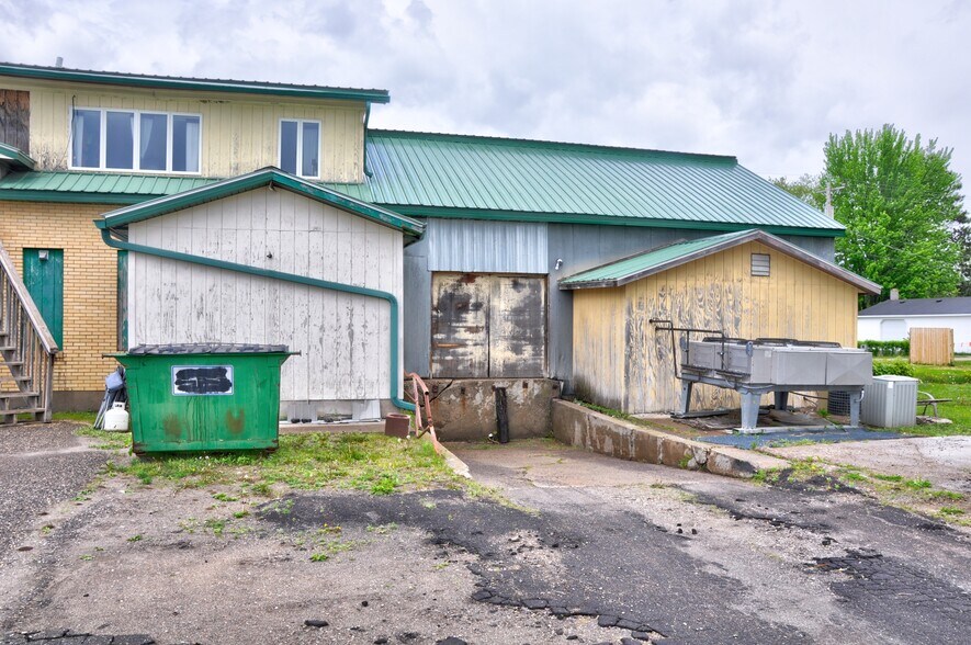 More Photos Of 810 Highway 73, Floodwood General Retail For Sale
