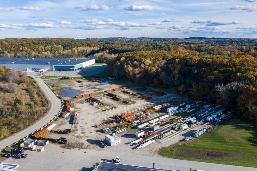 More Photos Of 5 Distribution Center Cir, Littleton Land For Lease