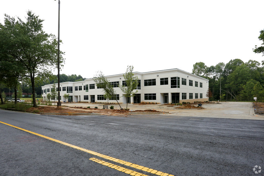 Primary Photo Of 1935 Vaughn Rd NW, Kennesaw Light Distribution For Lease