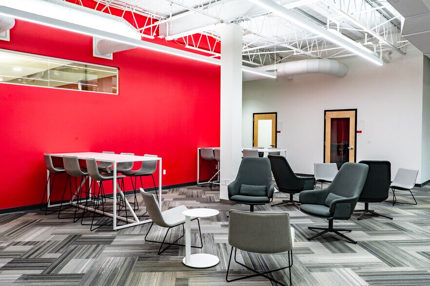 More Photos Of 1230 Macklind Ave, Saint Louis Coworking Space