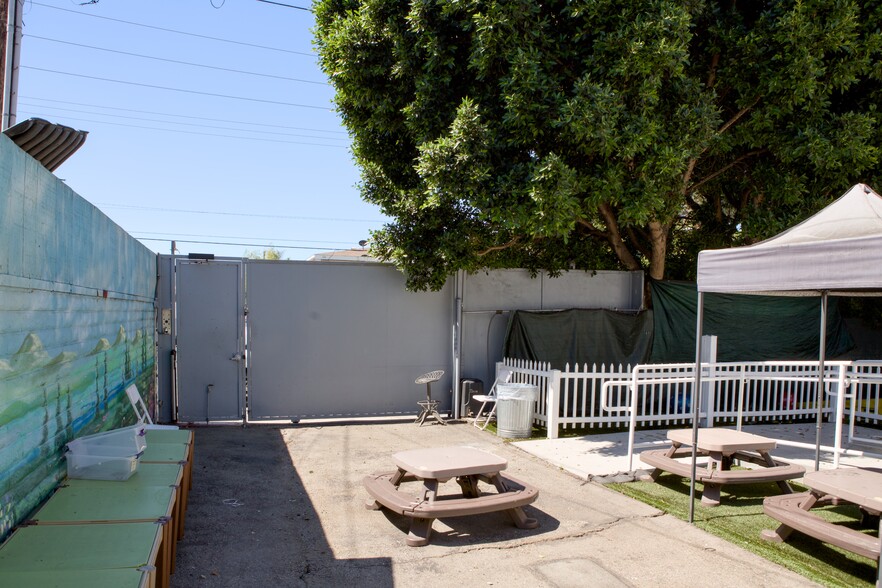 More Photos Of 12131 Burbank Blvd, Valley Village Daycare Center For Lease