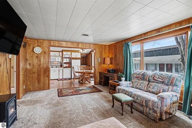 More Photos Of 1100 E Bay St, East Tawas Hotel For Sale