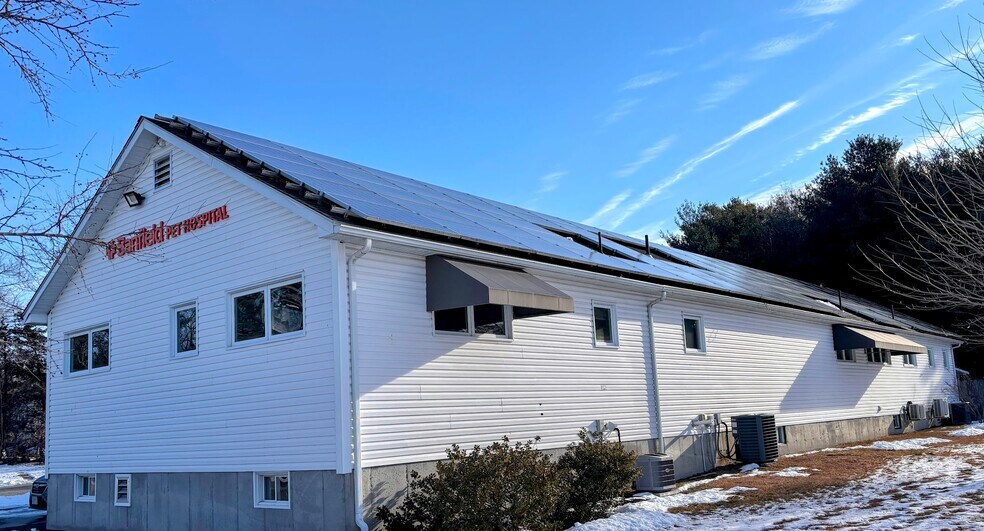 More Photos Of 51 Peter Kristof Way, Medfield Veterinarian Kennel For Sale