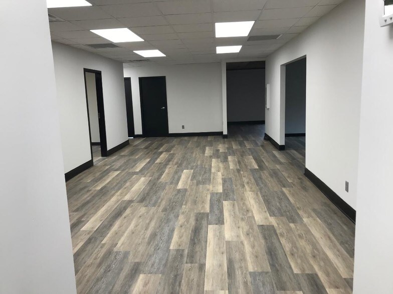More Photos Of 2617 Grandview Ave, Nashville Office For Lease