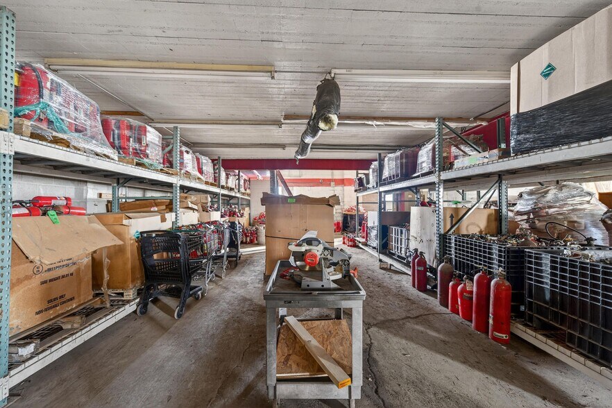 More Photos Of 2200 S Miller Pky, Milwaukee Distribution For Sale