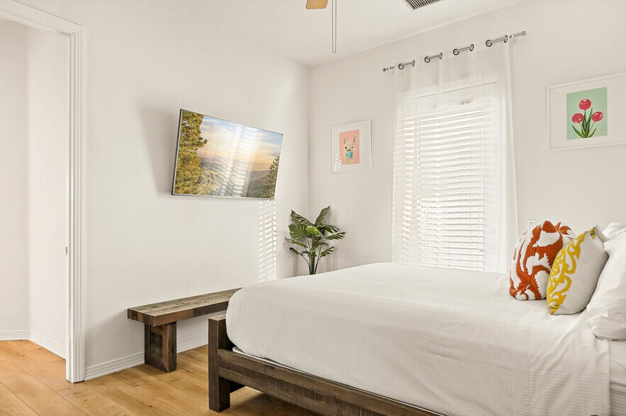 More Photos Of 48668 Stillwater St, Indio Specialty For Sale