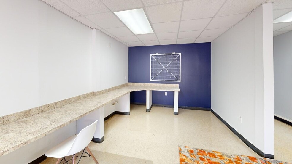 More Photos Of 7947 Southeastern Ave, Indianapolis Loft Creative Space For Lease