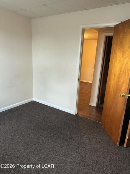 More Photos Of 546 W Main St, Plymouth Apartments For Sale