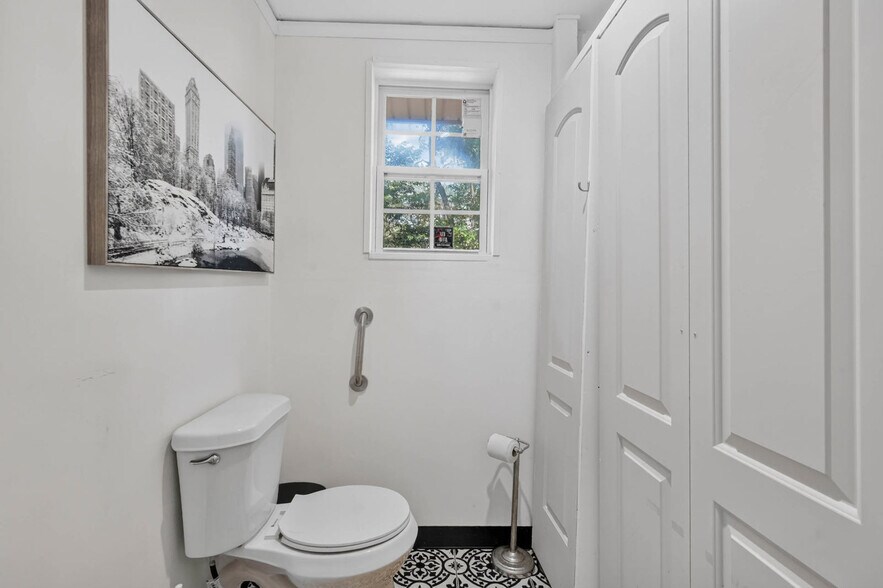 More Photos Of 3323 Saint Johns Ave, Palatka Restaurant For Sale