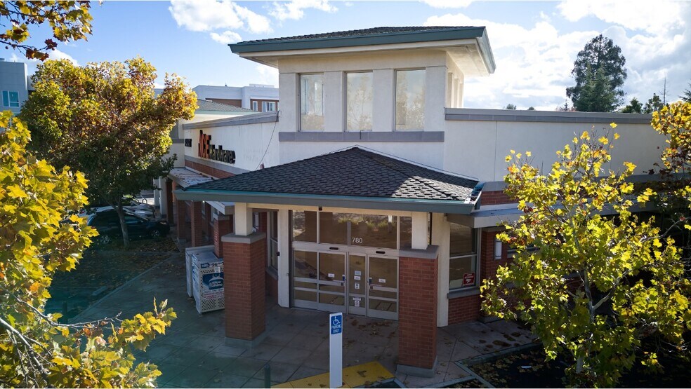 More Photos Of 780 E El Camino Real St, Sunnyvale Drugstore For Lease