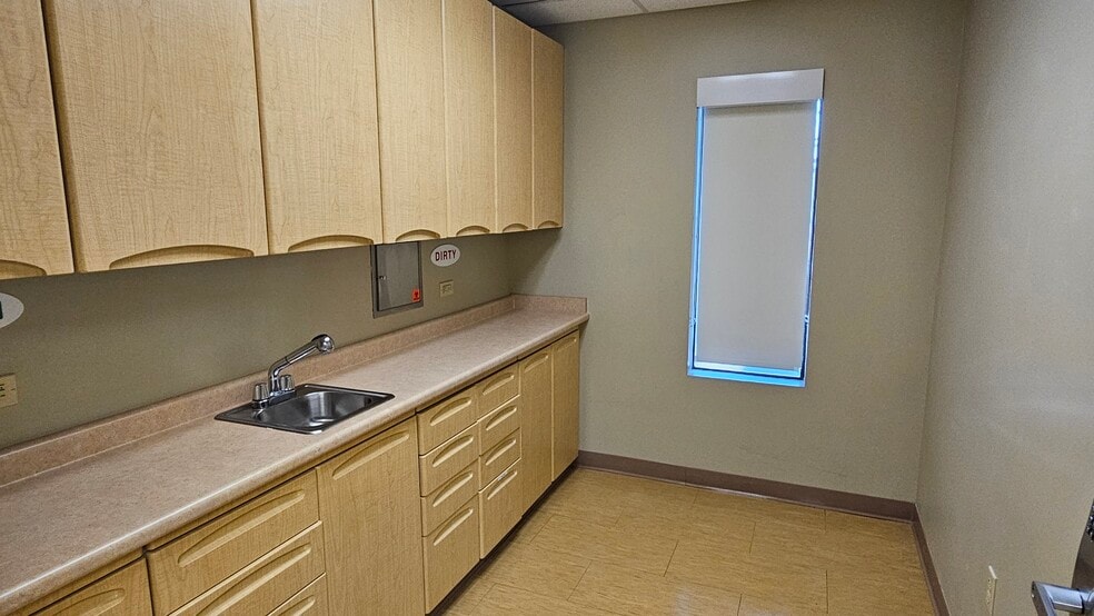 More Photos Of 1540 Florida Ave, Modesto Medical For Lease
