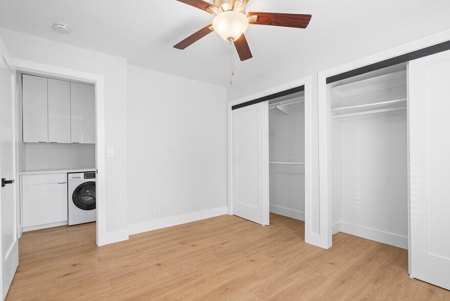 More Photos Of 3167 Landis St, San Diego Apartments For Sale