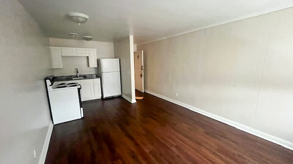 More Photos Of 2109 Harrison Ave, Cincinnati Apartments For Sale