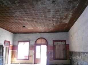 More Photos Of 109 NE 2nd St, Smithville Restaurant For Lease