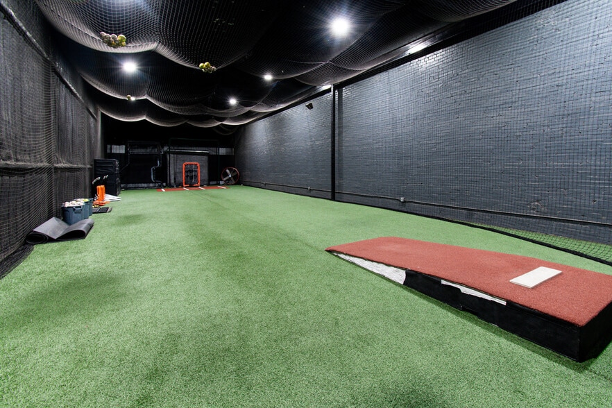 More Photos Of 16 E Main St, Troy Health Club For Sale