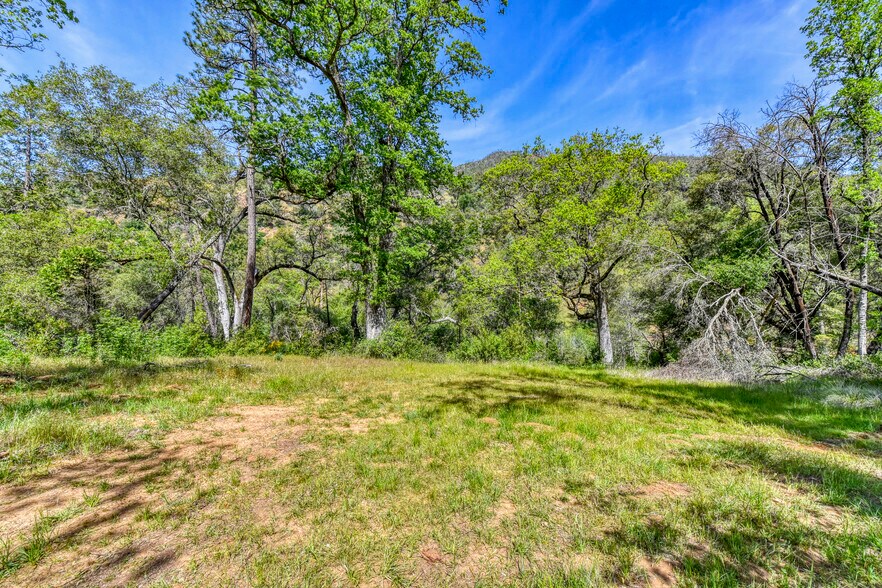 More Photos Of 0000 Upton Rd, Somerset Land For Sale