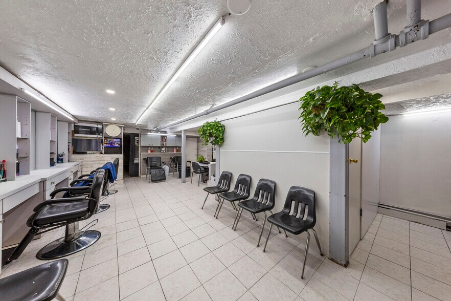 More Photos Of 81-38 Baxter Ave, Flushing Storefront Retail Residential For Sale