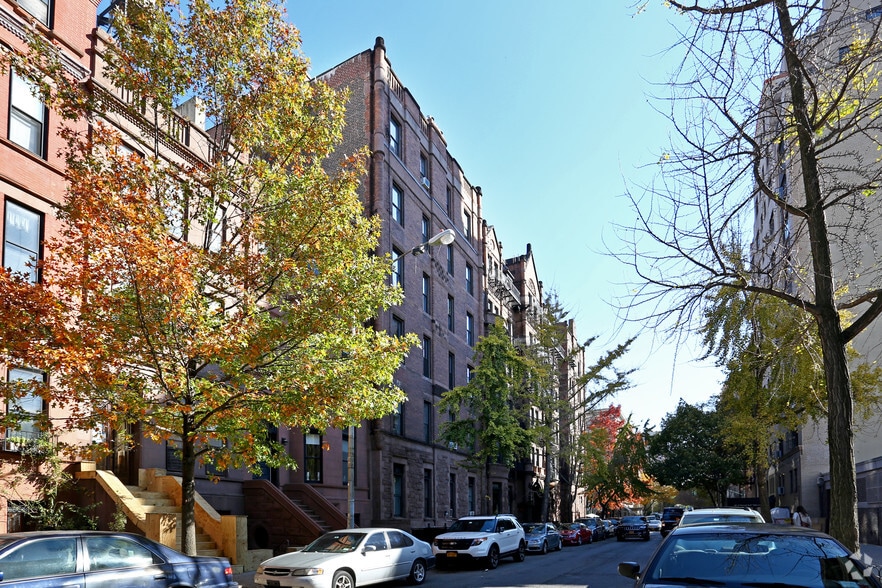 More Photos Of 522 Columbus Ave, New York Apartments For Lease