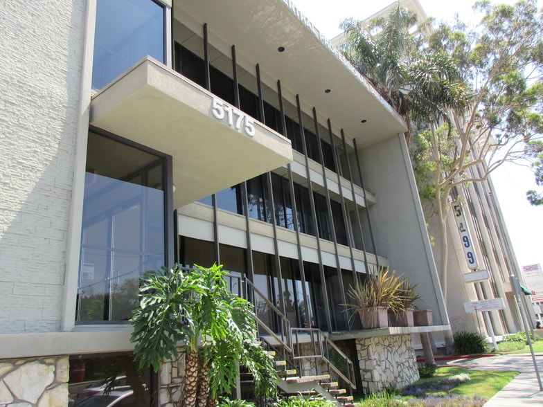 More Photos Of 5175 E Pacific Coast Hwy, Long Beach Medical For Lease