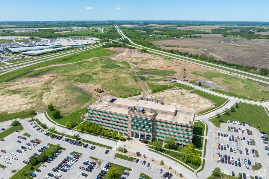 More Photos Of I-29 Hwy, Kansas City Land For Sale