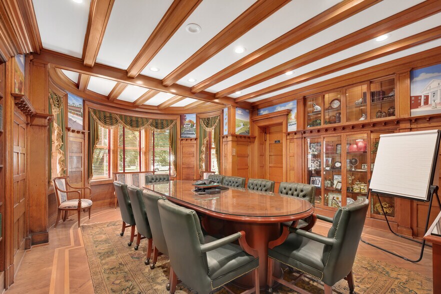 More Photos Of 1 Main St, Flemington Office For Sale