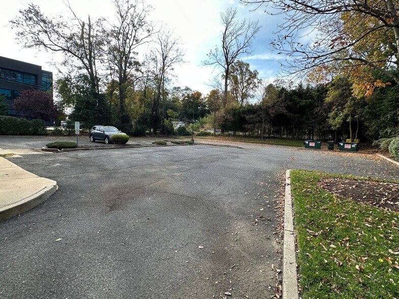 More Photos Of 1008 State Route 35, Middletown Office For Sale