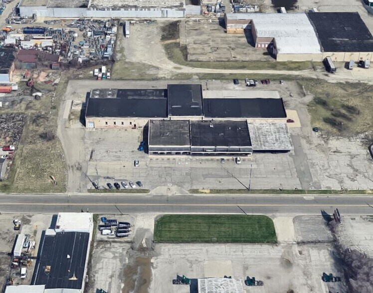 More Photos Of 244 Olive St, South Bend Light Manufacturing For Lease