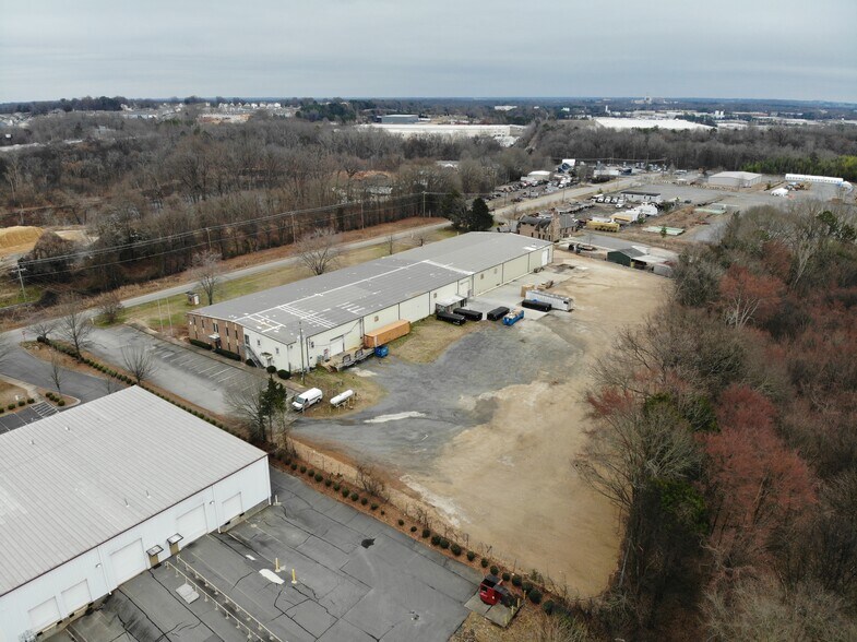 More Photos Of 1100 Culp Rd, Pineville Warehouse For Lease