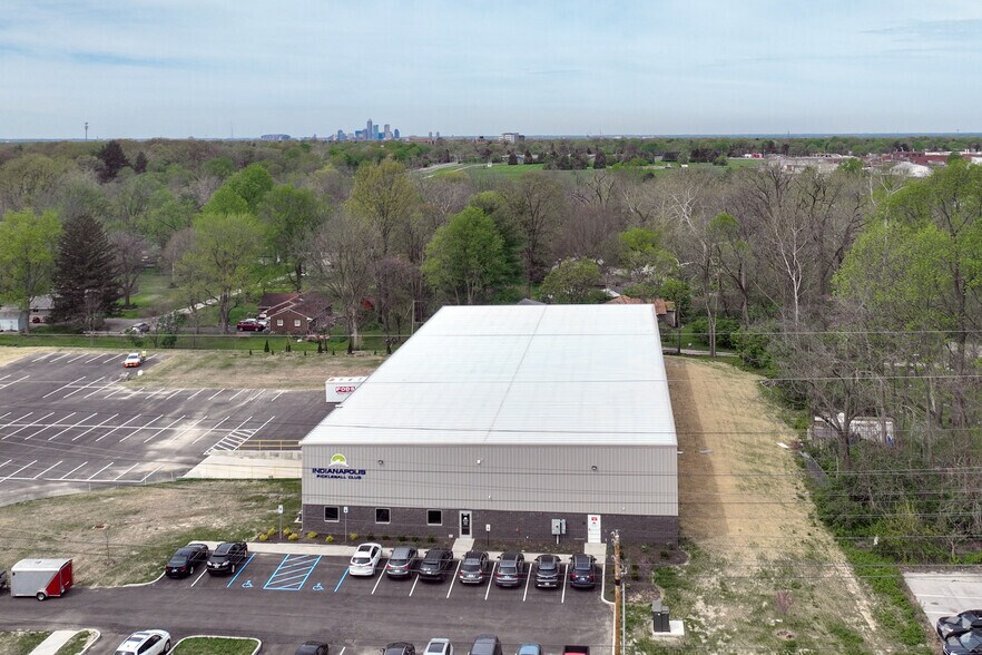 More Photos Of 1650 Industry Dr, Indianapolis Industrial For Sale