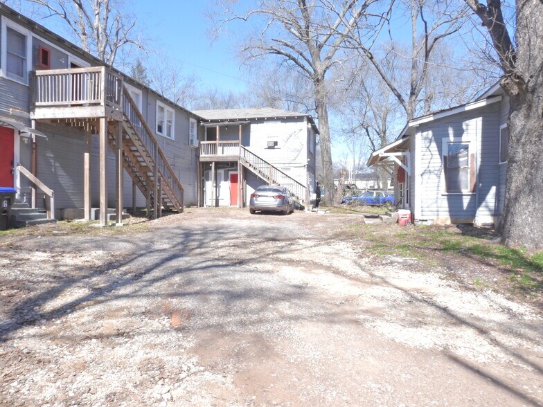 More Photos Of 443 S Main St, Longview Apartments For Sale